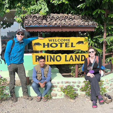 Hotel Rhino Land, Sauraha Luaran gambar